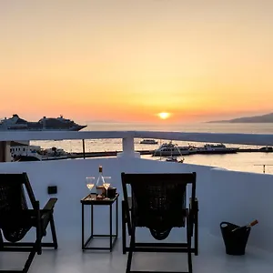 She Mykonos - The Residency Apartahotel